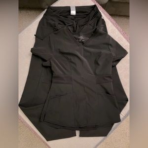 Cherokee Infinity Scrub Set